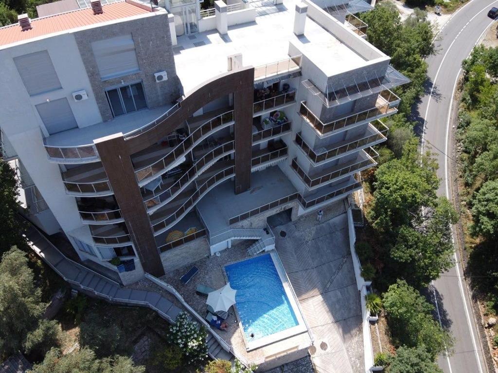 Sea View Apartments Panorama Przno Свети Стефан Екстериор снимка